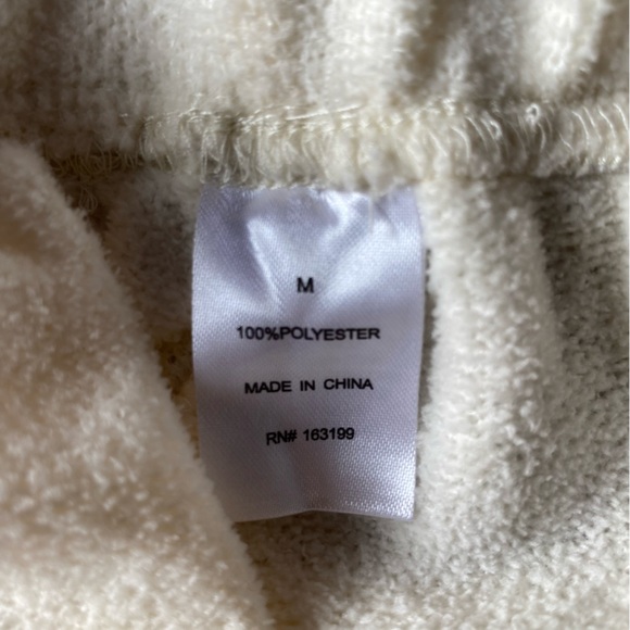 Cream Sherpa Like Crop Tank Top and Short Set - Picture 7 of 7